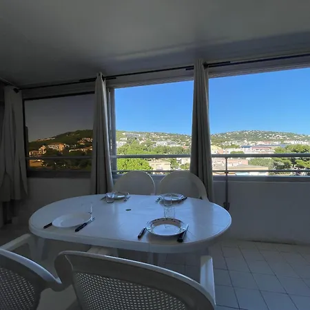 à Sète: Véranda, Parking, Ascenseur, à 300m - Fr-1-338-44 Appartamento Sète
